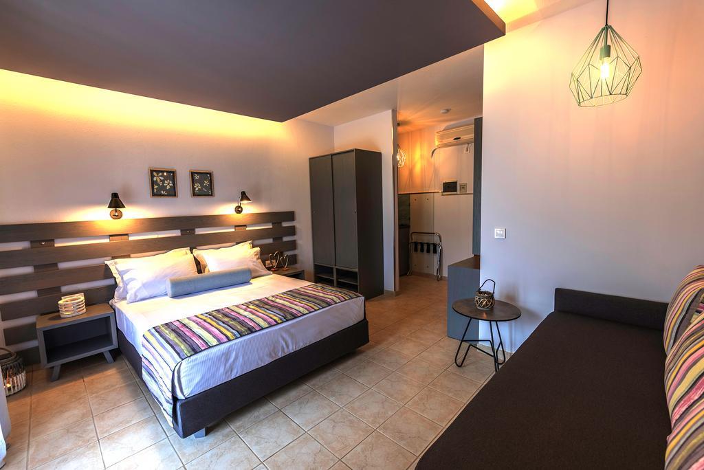 Aliston Hotel Thassos (Adults Only) Скала-Потамьяс Екстер'єр фото